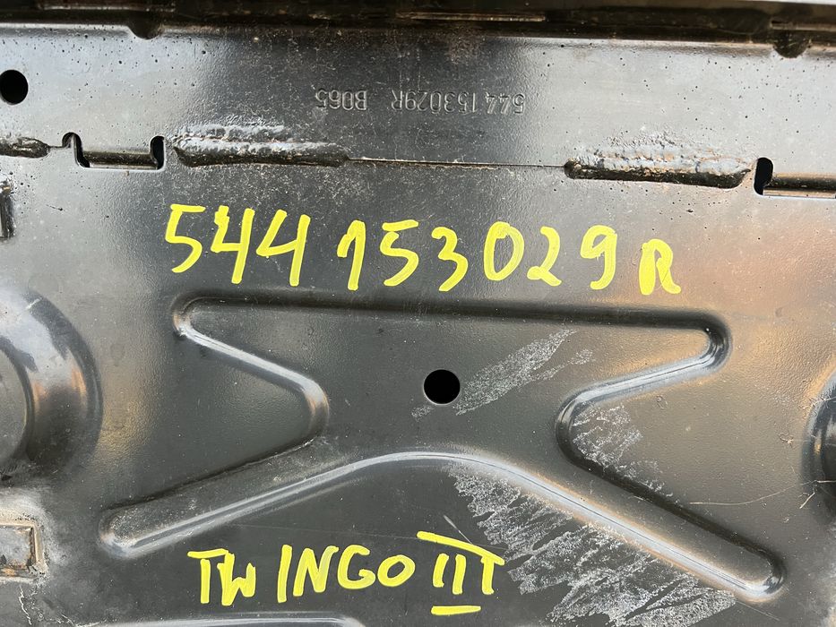 Для Smart Fortwo 453 підрамник передній