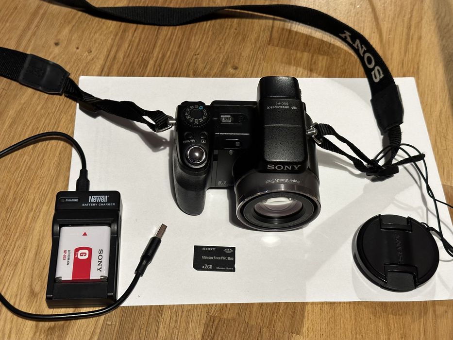 Aparat Sony DSC - H9