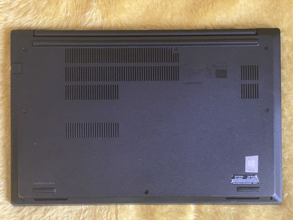 ThinkPad E15 Gen2 i5-1135G7/8/256Gb