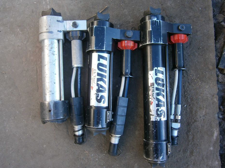 домкраты гидравлические LUKAS аварийно-спасательный  инструмент