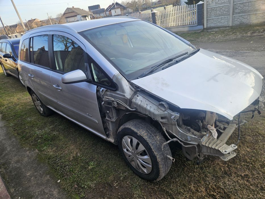 Капот Опель Зафіра Б Opel Zafira B Розборка Шрот Запчасти Запчастини
