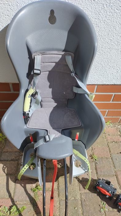 Fotelik rowerowy polisport billby z dwoma adapterami