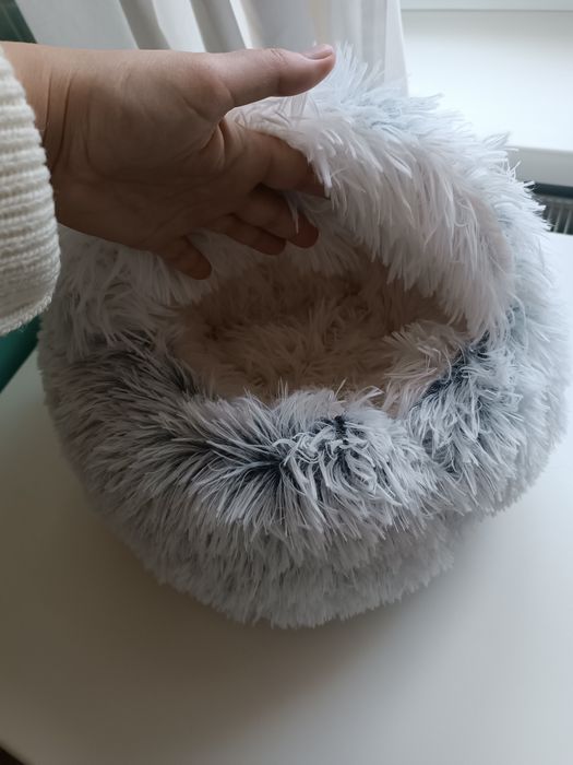 Лежак-кишеня для кота