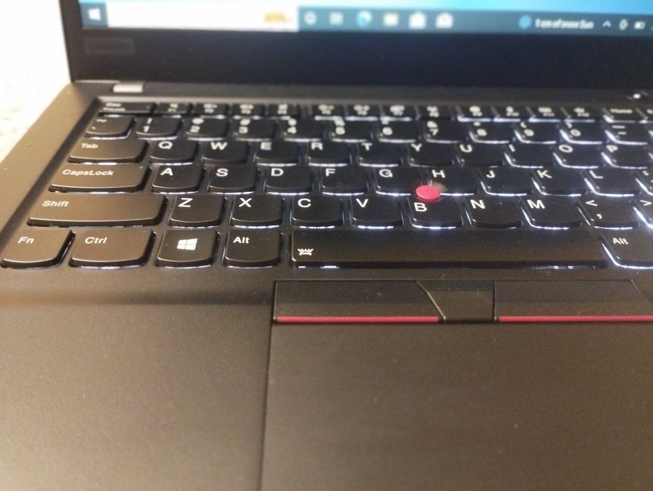 Ноутбук Lenovo T490s FHD Touch i7-8565U/8Gb DDR4/SSD 256Gb/подсветка
