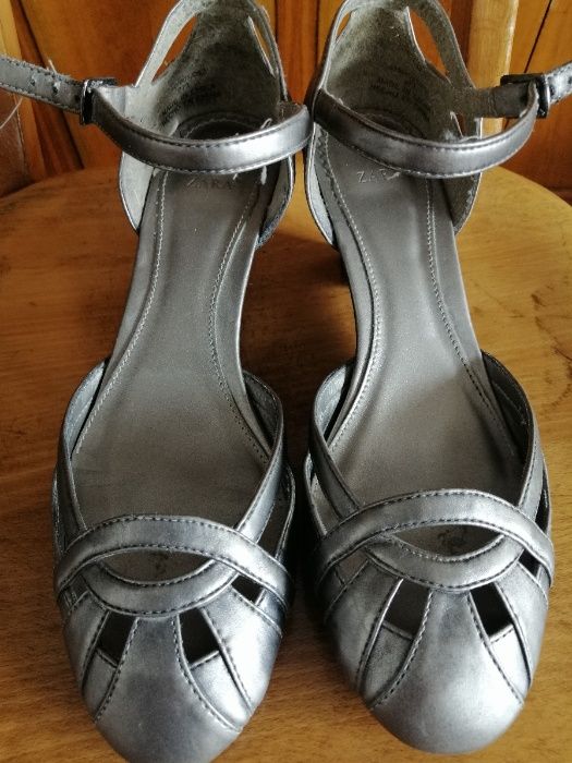 Buty Zara