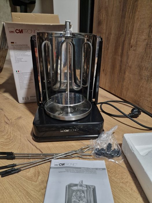 Grill elektryczny Clatronic DVG 3686