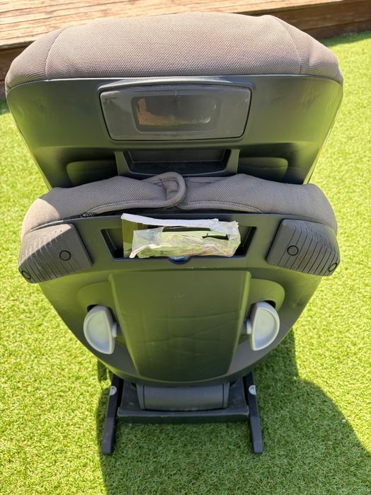 Cadeira Auto Bebé com ISOFIX – Excelente Estado