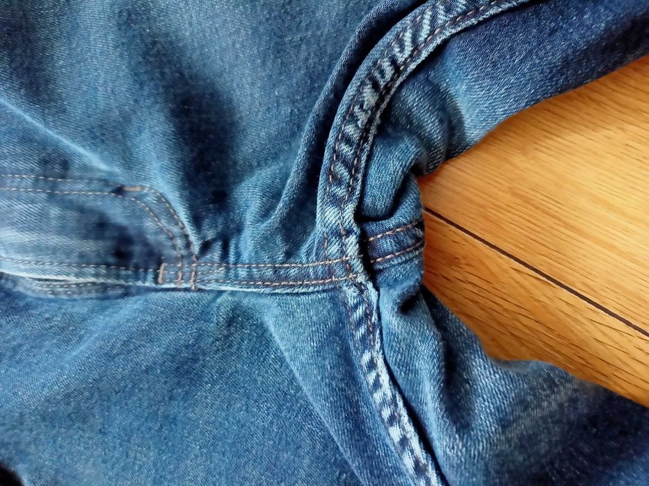 C&A męskie spodnie jeansy 34/32 straight rezerwacja