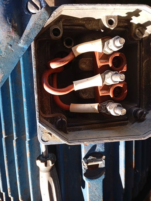 Продам электродвигатель 7.5 кВт