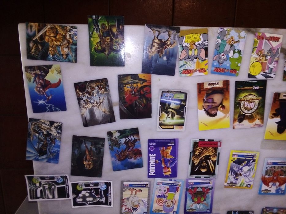 Conjunto de Cartas/Cromos/Coleccionáveis Diversos