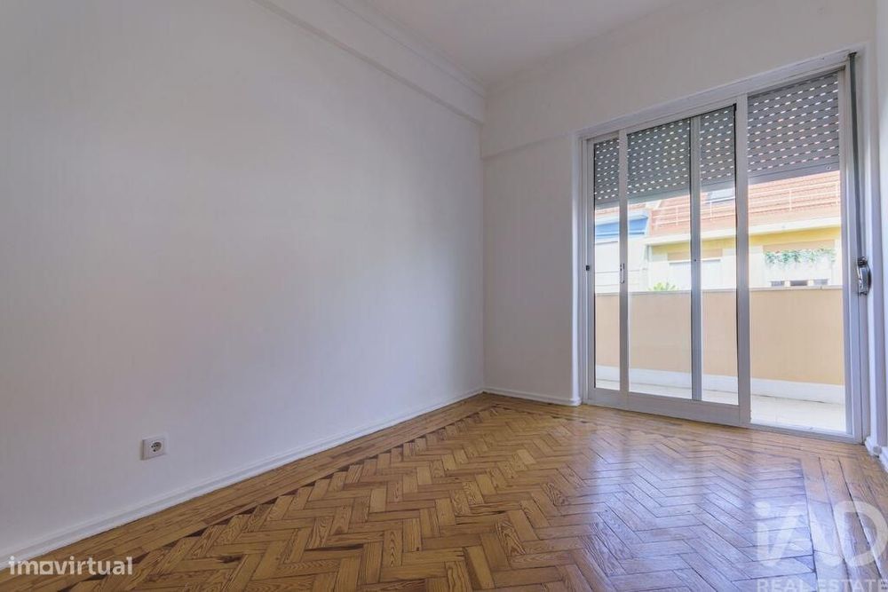Apartamento T4 em Beato de 86 m2