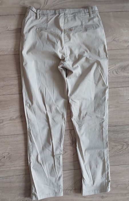Spodnie damskie Bershka rozm. 36
