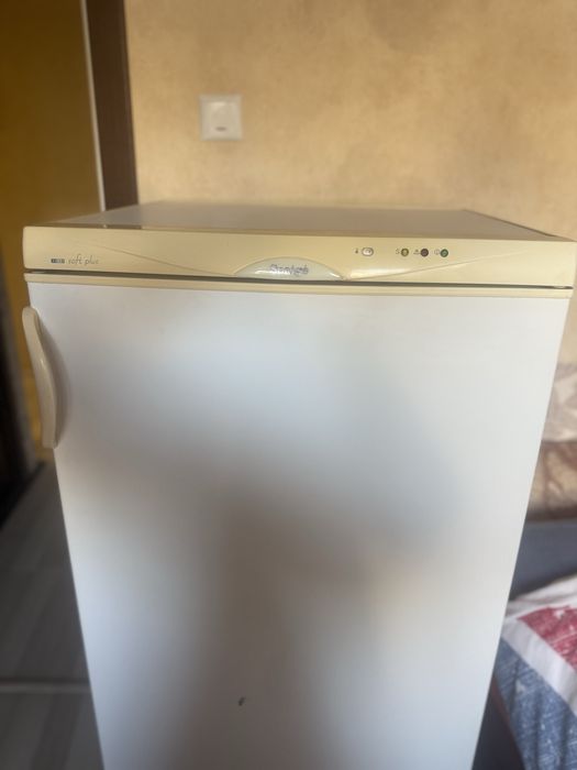 Морозильна камера Snaige