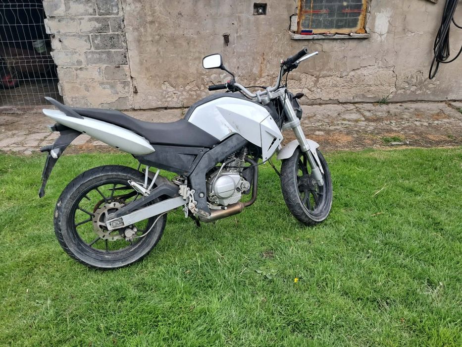 Motor hespana 125