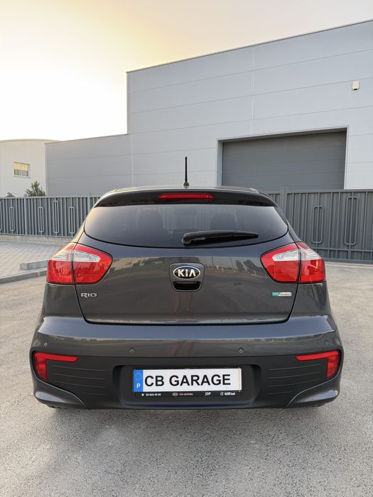 KIA RIO 1.1 CRDI NACIONAL 94.000 KM 1 dono
