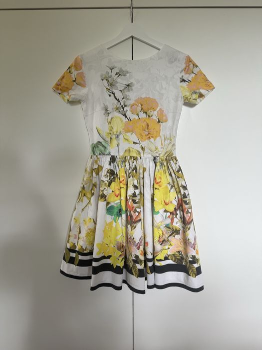 Sukienka w kwiaty Project Mess