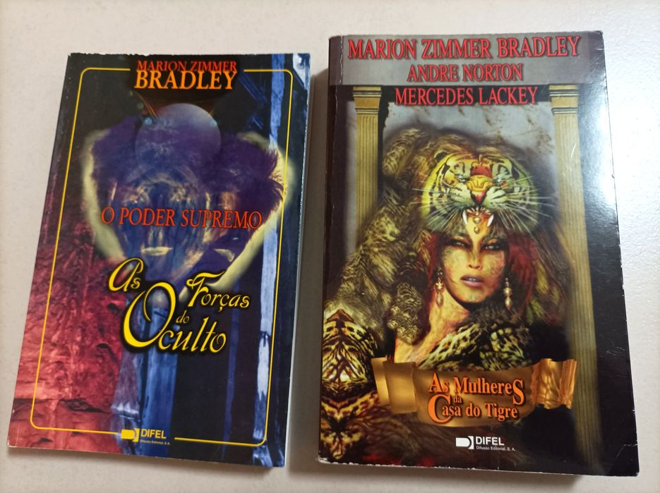 Livros: Marion Zimmer Bradley / Barbara Michaels