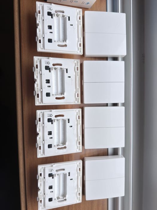 TP-Link Tapo S220 (4unid) + Hub H100 (1unid)