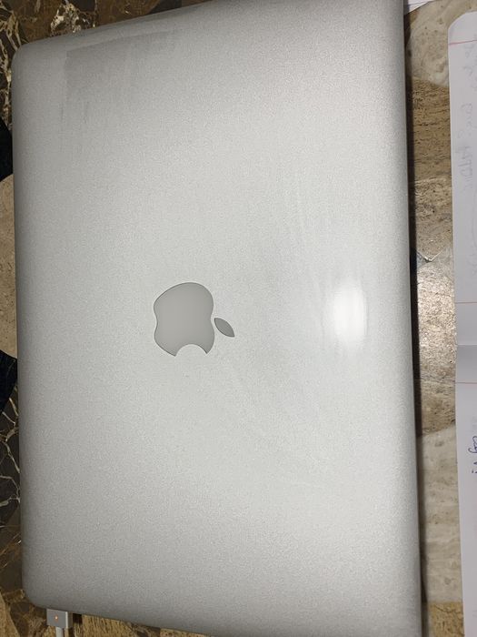 Macbook air 13 otimo estado