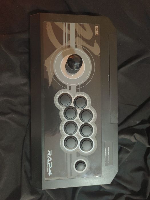 Hori real arcade pro 4