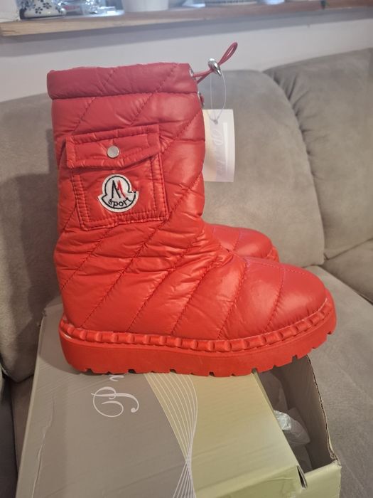Nowe Czerwone śniegowce damskie 38