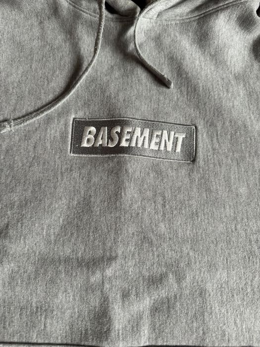 Bluza basement