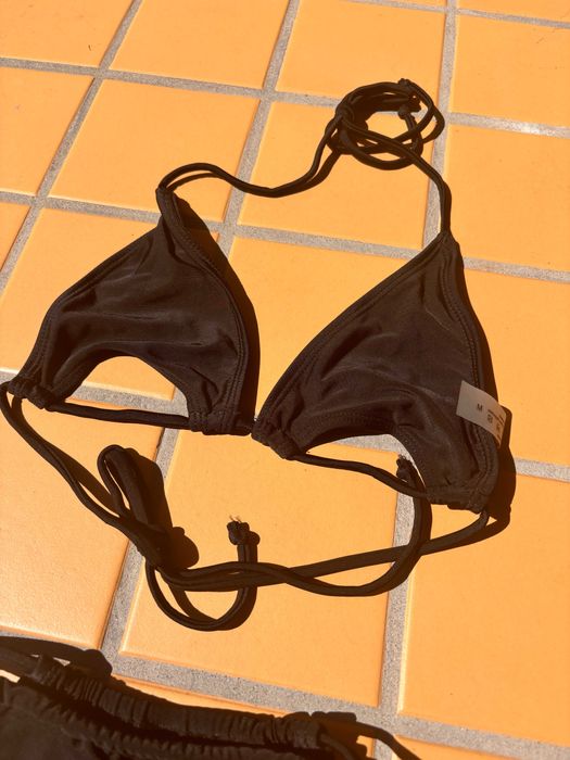 Conjunto de biquini novo 38