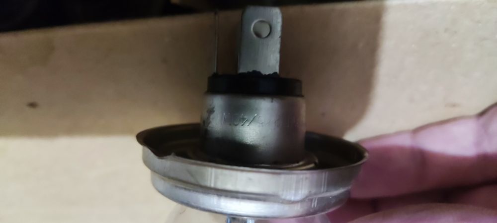 Лампы в фару 12В 40w
