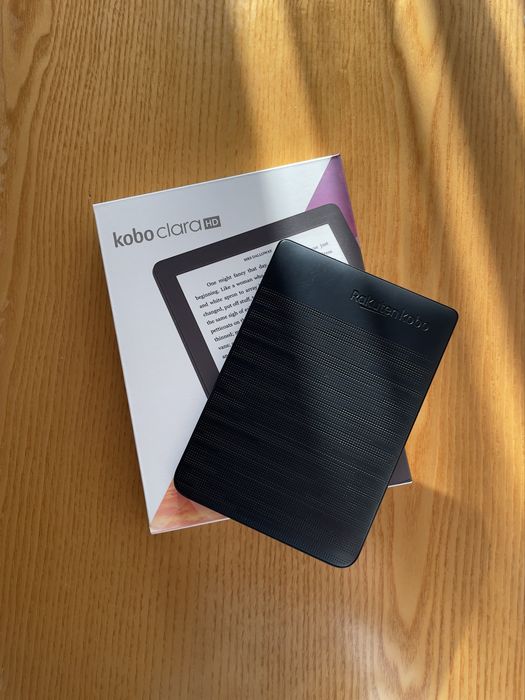 Kobo Clara HD e-Reader + capa
