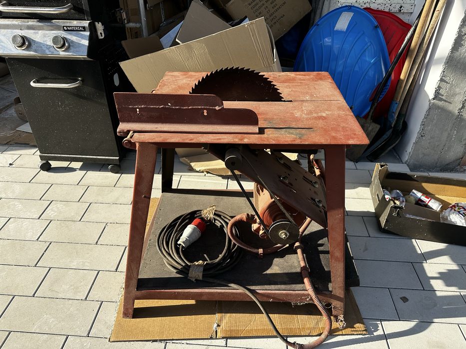 Cyrkulatka , piła , mocna konstrukcja