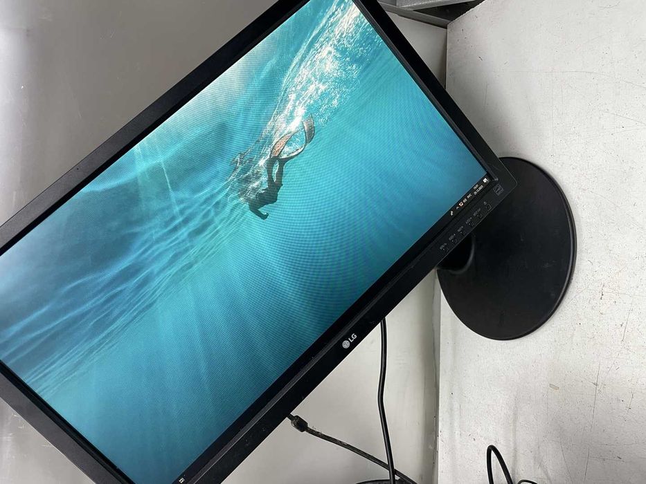 Монитор LG Flatron 24MB35PM-B 24" (1920х1080) IPS VGA/DVI колонки