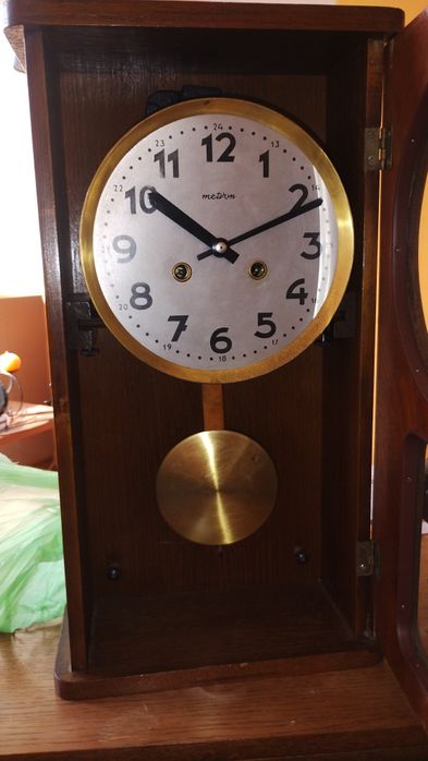 Zegar ścienny,sprawny, w idealnym stanie