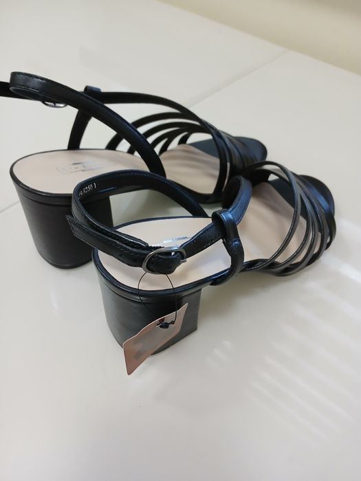 Богоніжки шкіряні