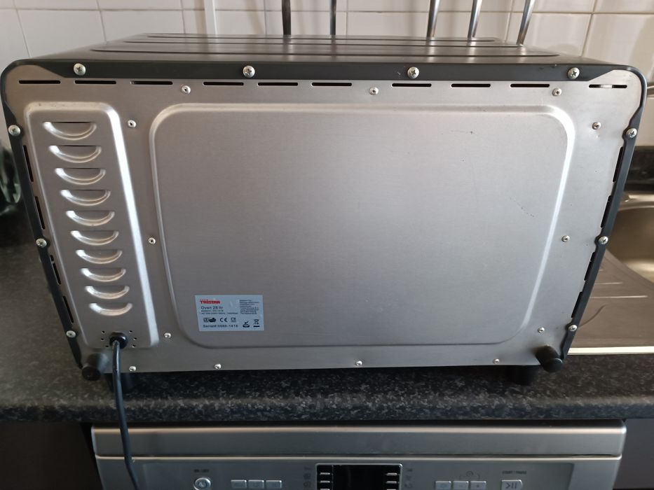 Forno elétrico Tristar