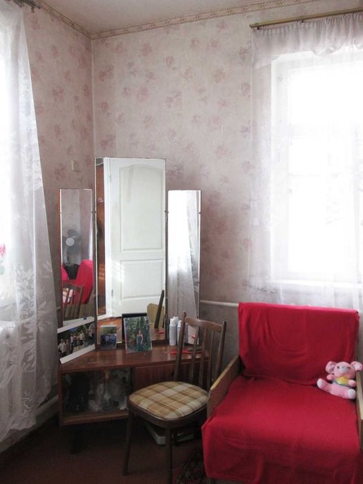 Lar. S1 Продам капітальний цегляний будинок на селищі Герцена.