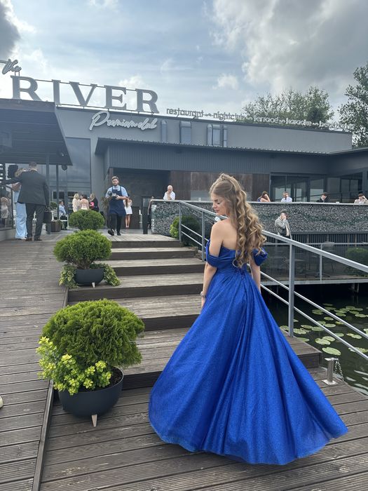 Випускне плаття/плаття на свято