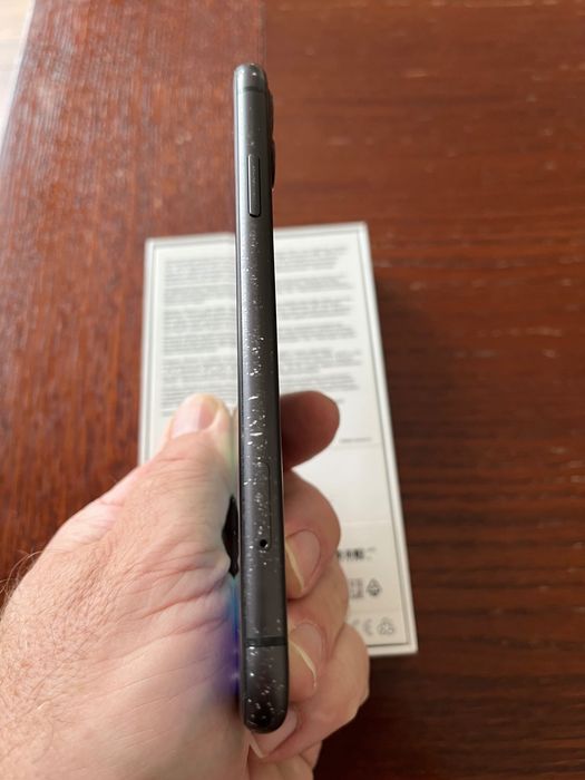 iPhone 11 64 GB Czarny + Pudełko BOX Sprawny Face ID