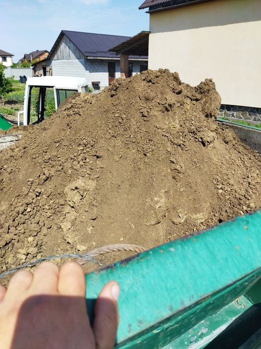 Пісок  щебінь відсів глина суглинок чорнозем септик послуги екскаватор