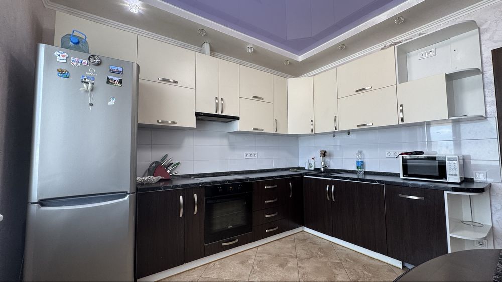 Продам 1 кімнатну квартиру в новобудові