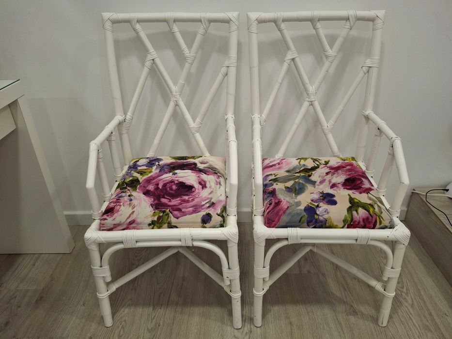 Cadeiras jardim varanda brancas