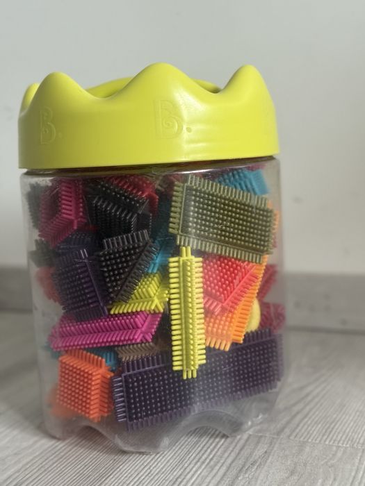 Конструктор Battat Мегаполіс, в банці, 68 деталей