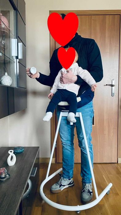 Nosidełko dla niemowlaka z wózkiem odciążającym kręgosłup i  kolana