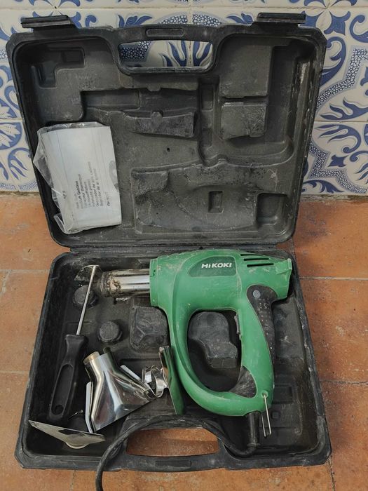 Decapador de Ar Quente HiKOKI RH600T 2000 W + Kit Acessórios