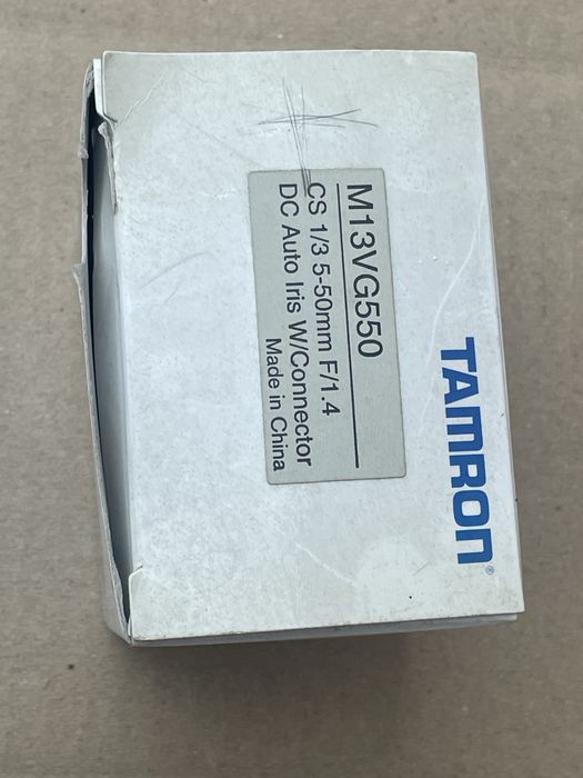 Обʼєктив TAMRON M13VG550