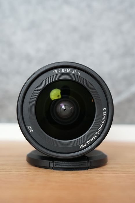 Sony 16-25mm F/2.8G