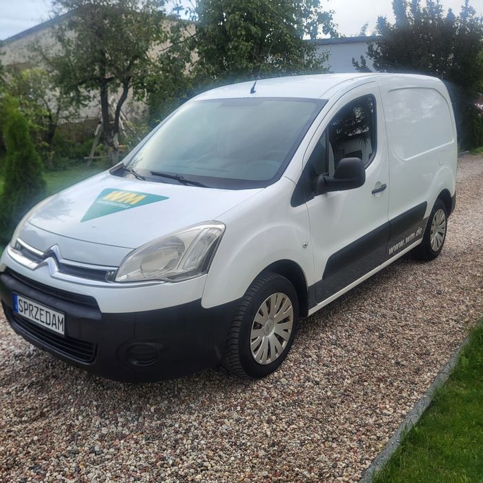 Citroen Berlingo 2012 Rok Lift 1.6 Hdi 3 osobowe !!!Hak