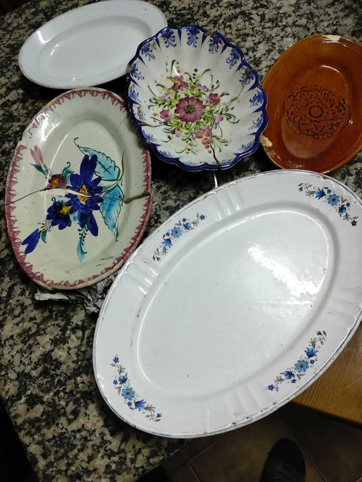 Peça decorativa LIMOGE com numeração entre outras coisas