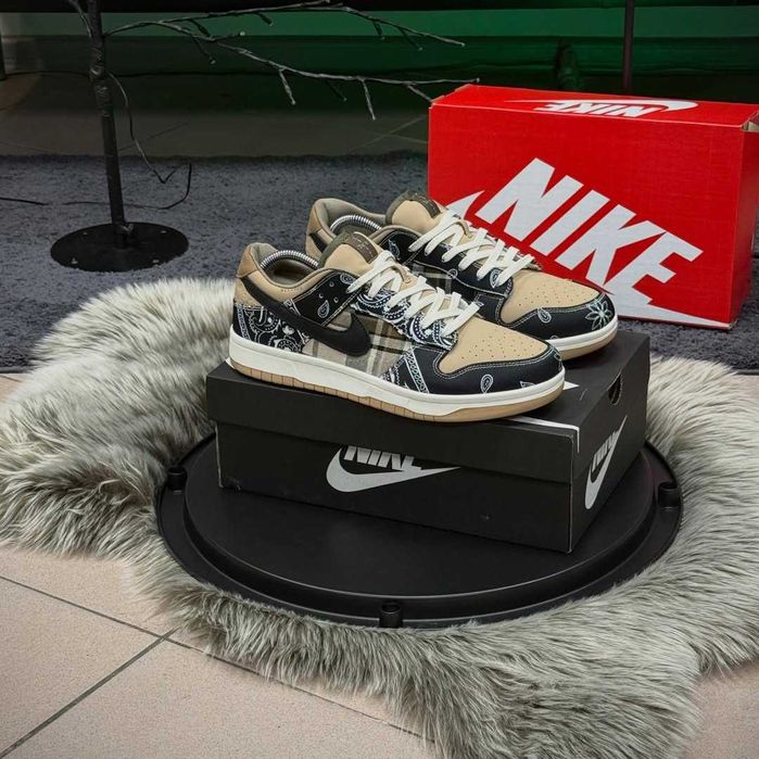 Кросівки nike air jordan 1 low x travis scott