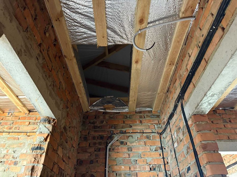 Просторий будинок 80 кв м з сучасним плануванням