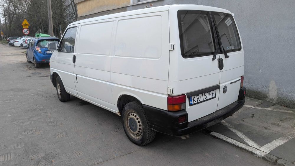 VW T4 bezwypadkowy lakier oryginał